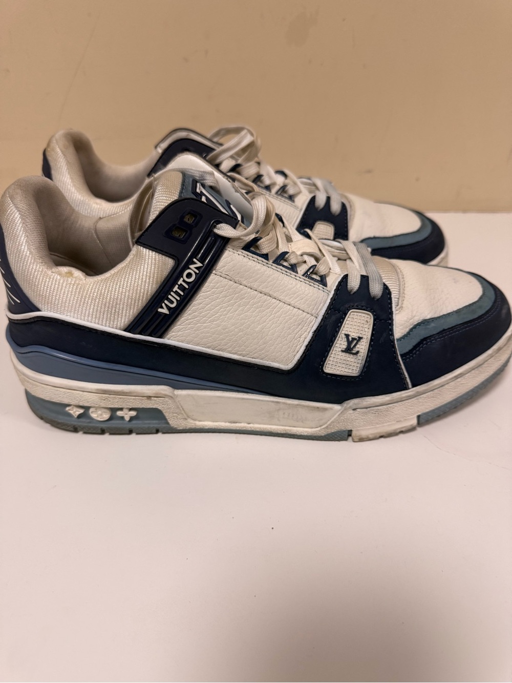 Louis Vuitton Men's White and Navy Blue Low-Top Sneakers